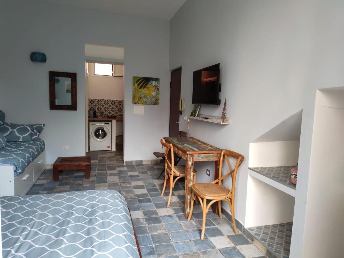 La Jacuvella Apartment Наполи Екстериор снимка