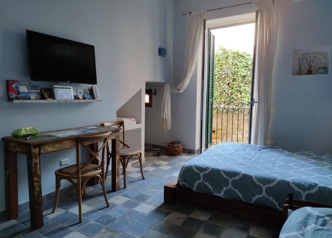 La Jacuvella Apartment Наполи Екстериор снимка